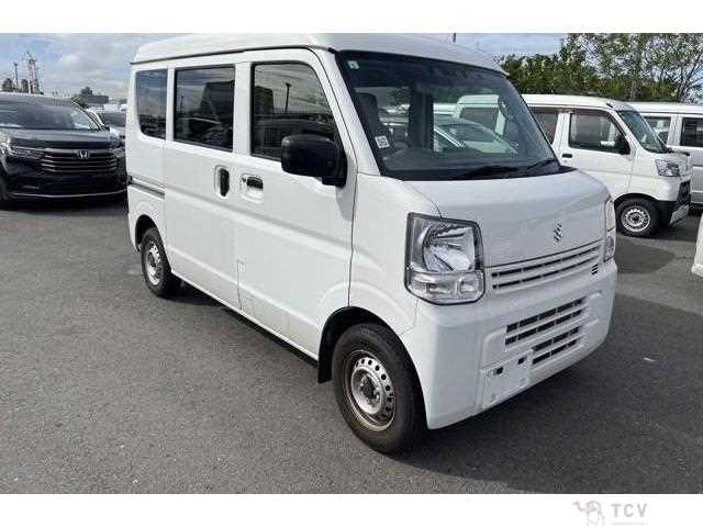 2022 Suzuki Every