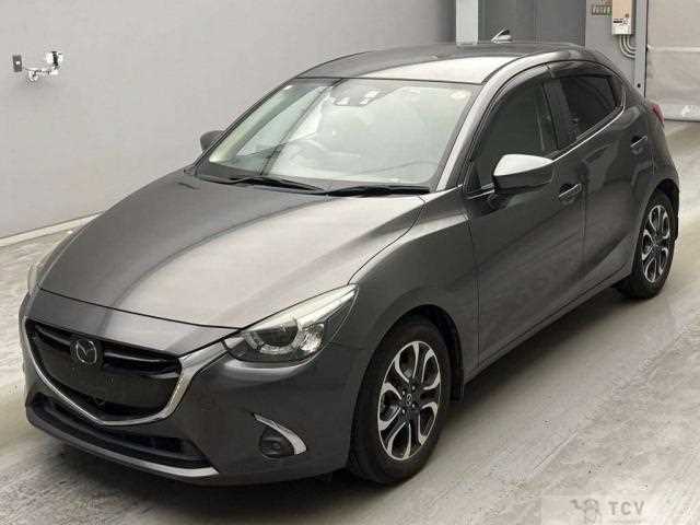 2017 Mazda Demio