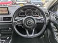 2016 Mazda Axela