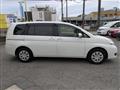 2013 Toyota Isis