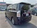 2012 Toyota Voxy