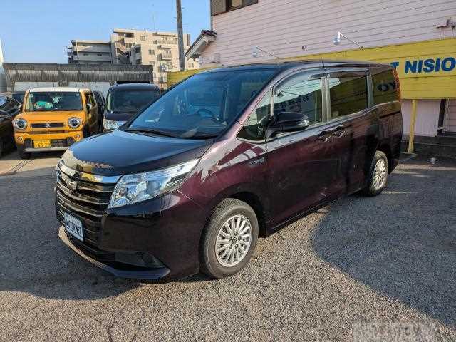 2015 Toyota Noah