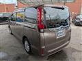 2014 Toyota Noah