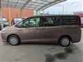 2014 Toyota Noah