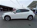 2014 Mazda Axela