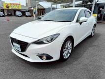 2014 Mazda Axela