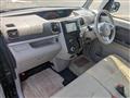 2013 Daihatsu Tanto