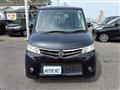 2013 Nissan ROOX