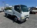 2012 Hino Dutro