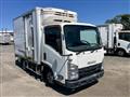 2017 Isuzu Elf Truck