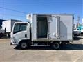 2017 Isuzu Elf Truck