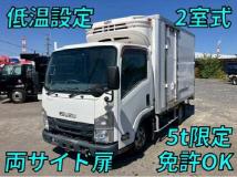 2017 Isuzu Elf Truck
