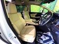 2019 Toyota Alphard Hybrid