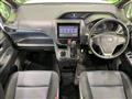 2014 Toyota Voxy