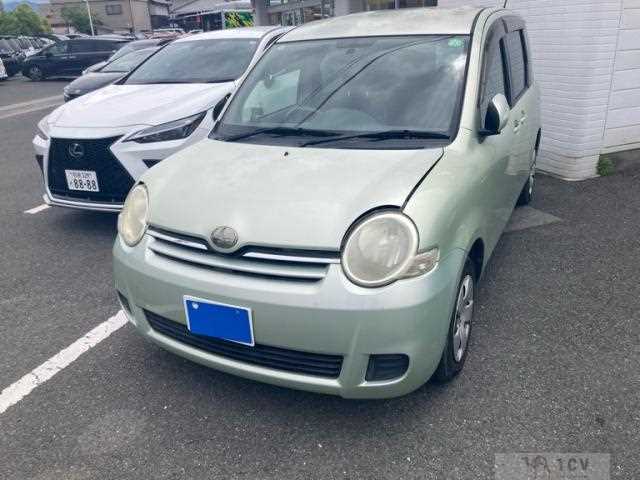 2007 Toyota Sienta
