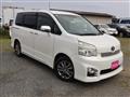 2011 Toyota Voxy