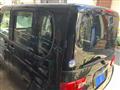 2011 Daihatsu Tanto