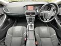 2018 Volvo V40