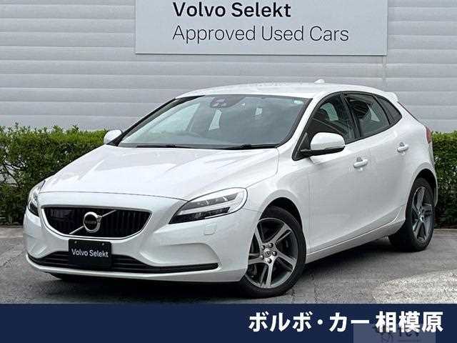 2018 Volvo V40