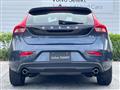 2017 Volvo V40