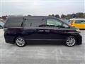 2011 Toyota Vellfire
