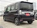 2016 Daihatsu Tanto
