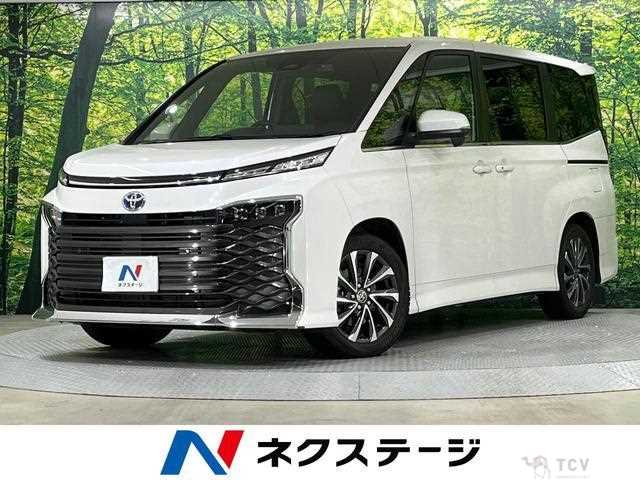 2025 Toyota Voxy