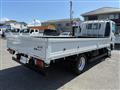 2019 Isuzu Elf Truck