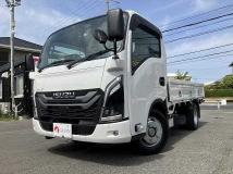 2025 Isuzu Elf Truck