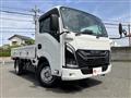 2025 Isuzu Elf Truck