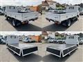 2025 Isuzu Elf Truck