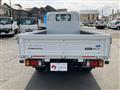 2025 Isuzu Elf Truck