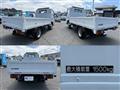 2016 Isuzu Elf Truck