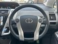 2011 Toyota PRIUS α