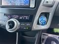 2011 Toyota PRIUS α