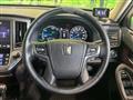 2016 Toyota Crown Hybrid