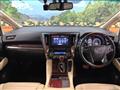 2017 Toyota Alphard Hybrid