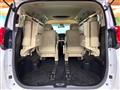 2017 Toyota Alphard Hybrid