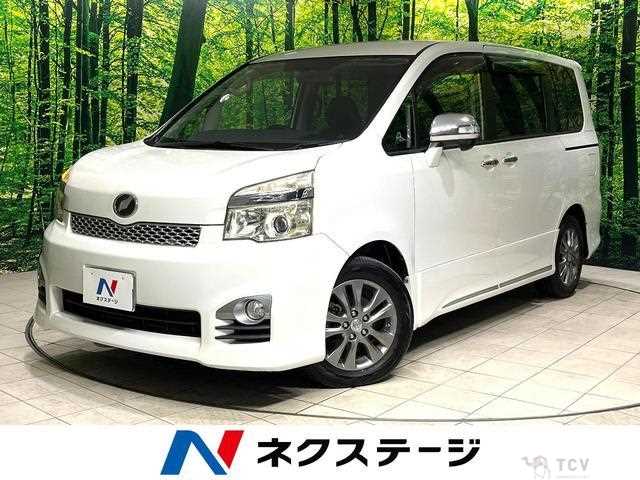 2013 Toyota Voxy