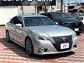 2014 Toyota Crown Hybrid
