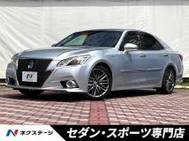 2014 Toyota Crown Hybrid