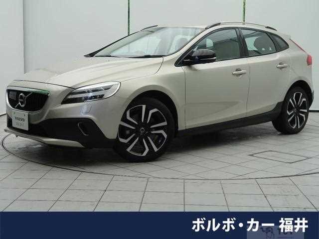 2016 Volvo V40