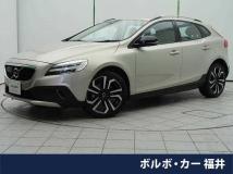 2016 Volvo V40