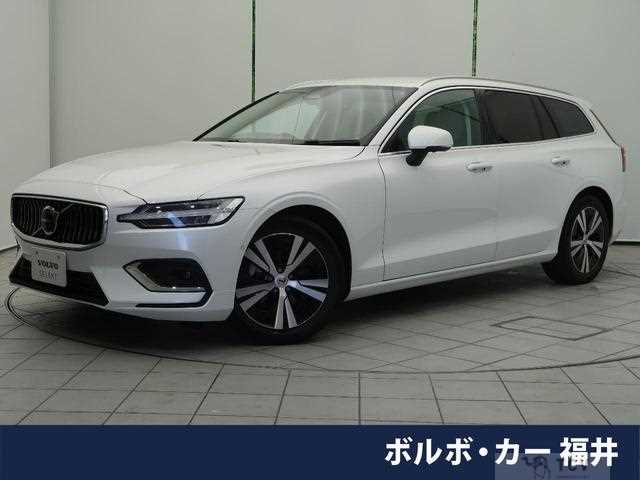 2025 Volvo V60