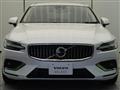 2025 Volvo V60