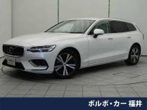 2025 Volvo V60