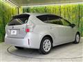 2013 Toyota PRIUS α