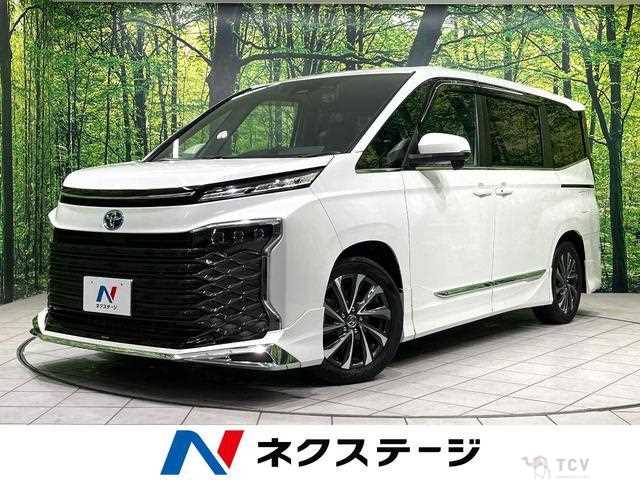 2022 Toyota Voxy