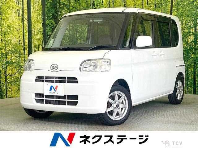 2011 Daihatsu Tanto