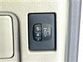 2011 Daihatsu Tanto